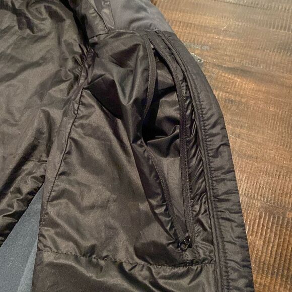 Black & Blue Norrona Insulated Vest with Logo Men’s medium - Picture 13 of 13